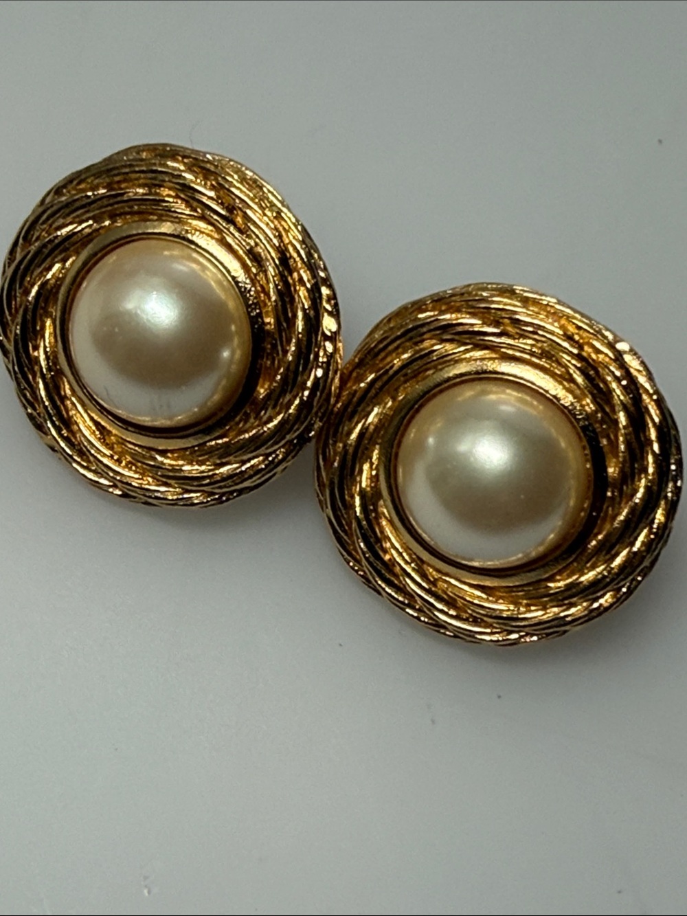 Dior Gold Rope-Frame Faux Pearl Stud Earrings - Classic Women's Jewelry